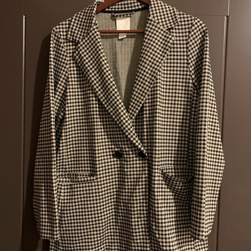 H&M comfy plaid blazer